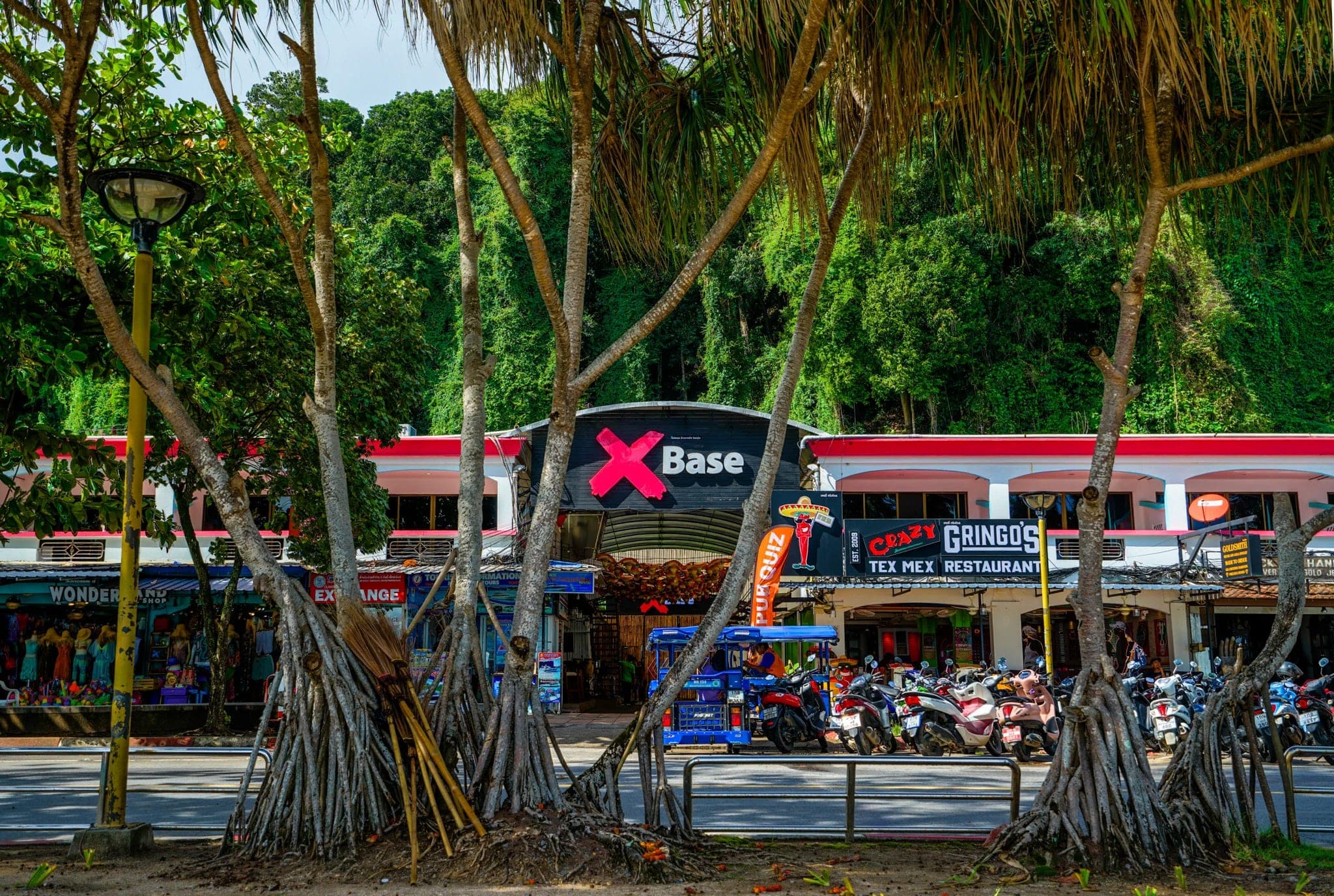 Base Ao Nang Beachfront - View 9