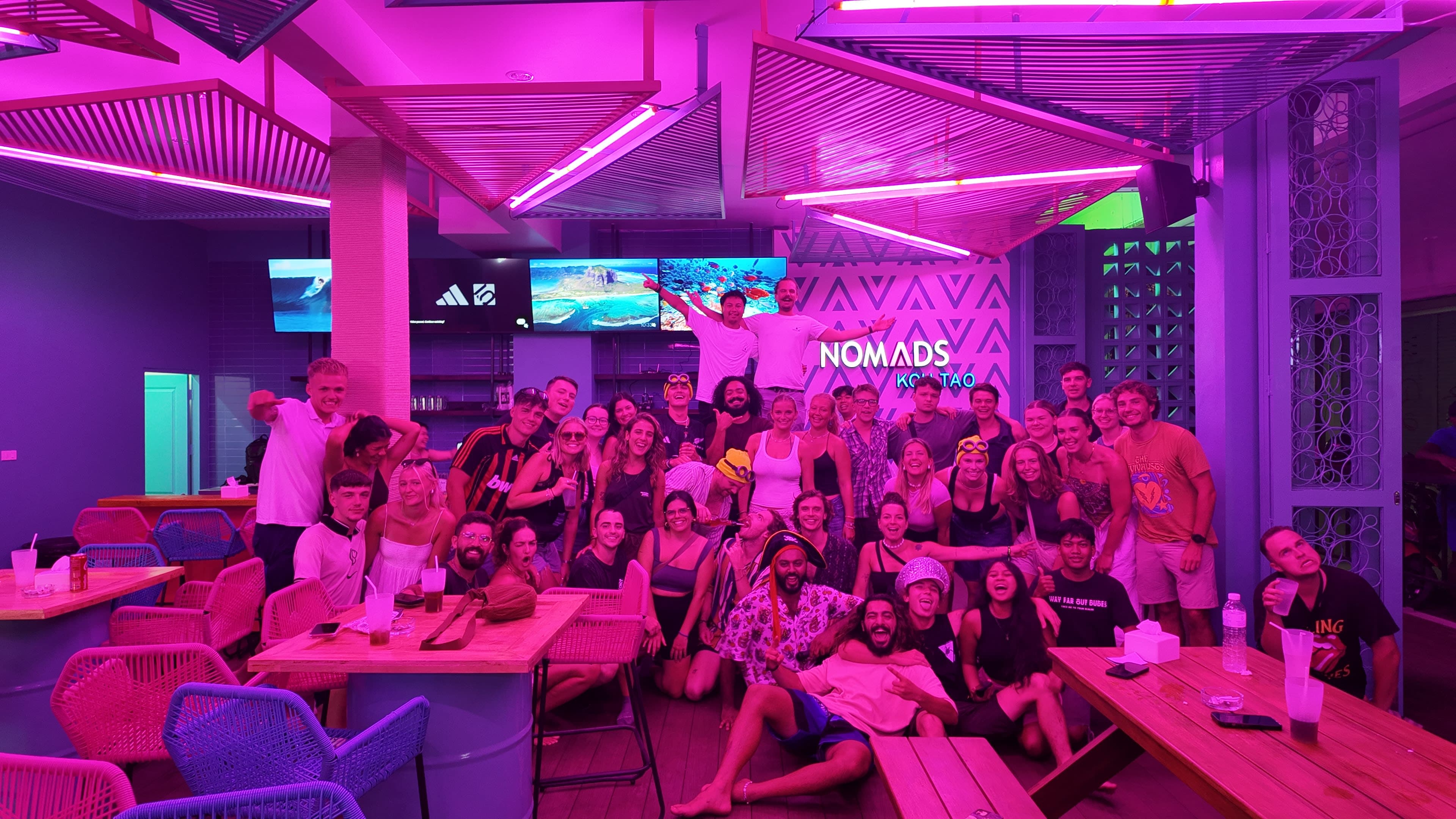 Nomads Koh Tao - Main view